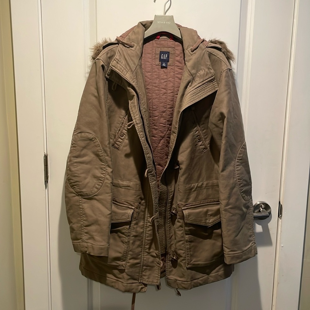 GAP Faux Fur Hooded Parka Jacket - Size Medium